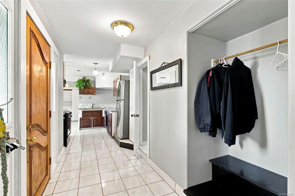 945 Little Mountain Road, Errington, BC, V9P 2C3 - 45