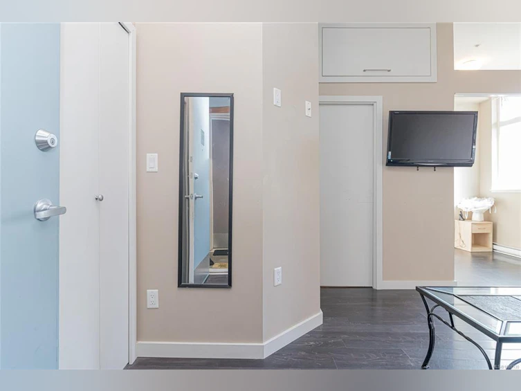 305-1121 Fort Street, Victoria, BC, V8V 3K9 - 6