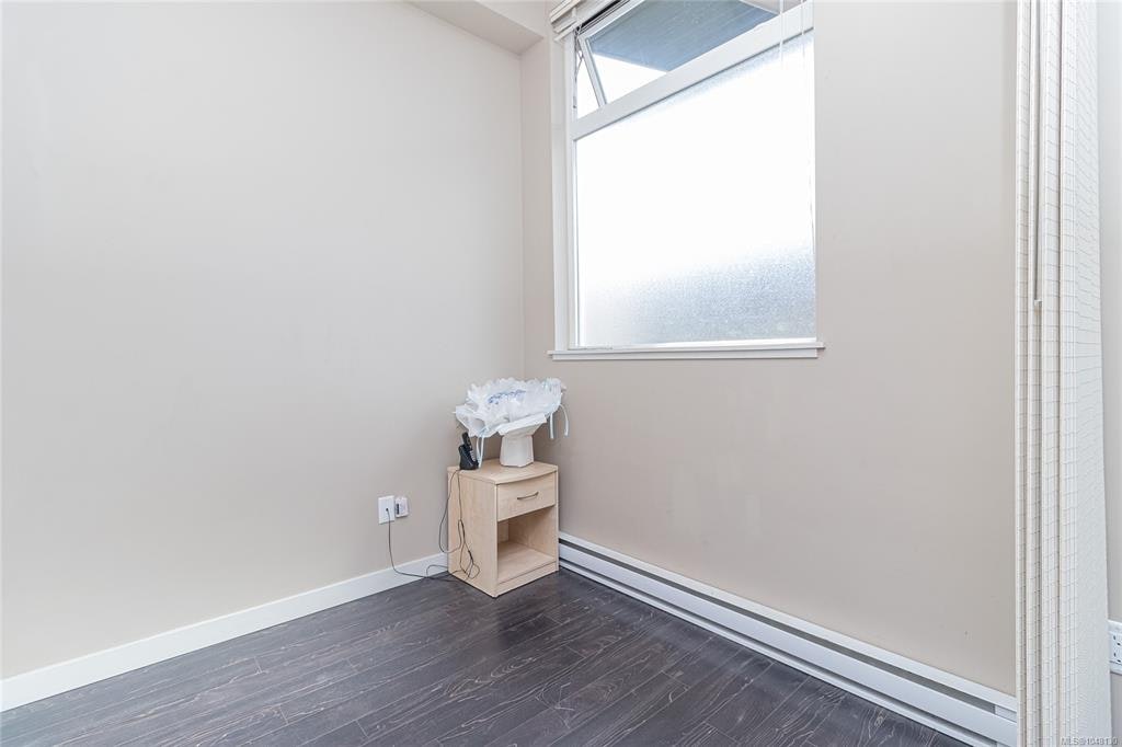 305-1121 Fort Street, Victoria, BC, V8V 3K9 - 13