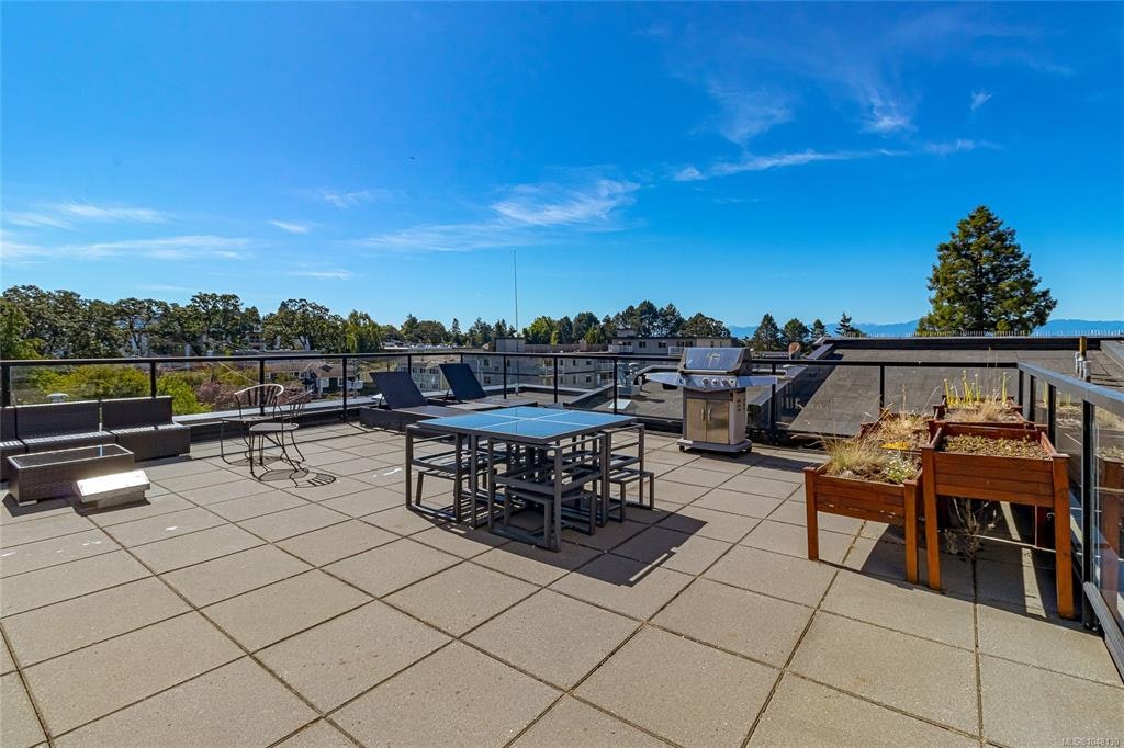 305-1121 Fort Street, Victoria, BC, V8V 3K9 - 19