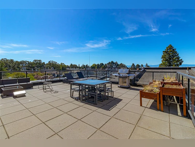 305-1121 Fort Street, Victoria, BC, V8V 3K9 - 19