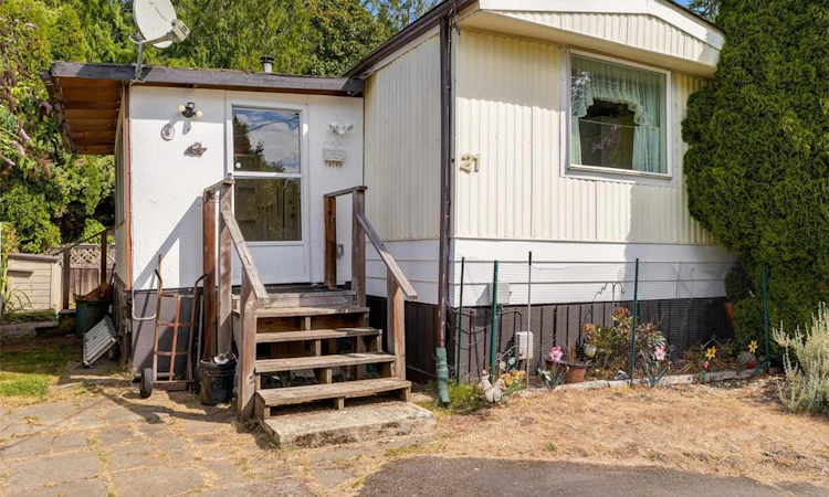 21-2357 Sooke River Road