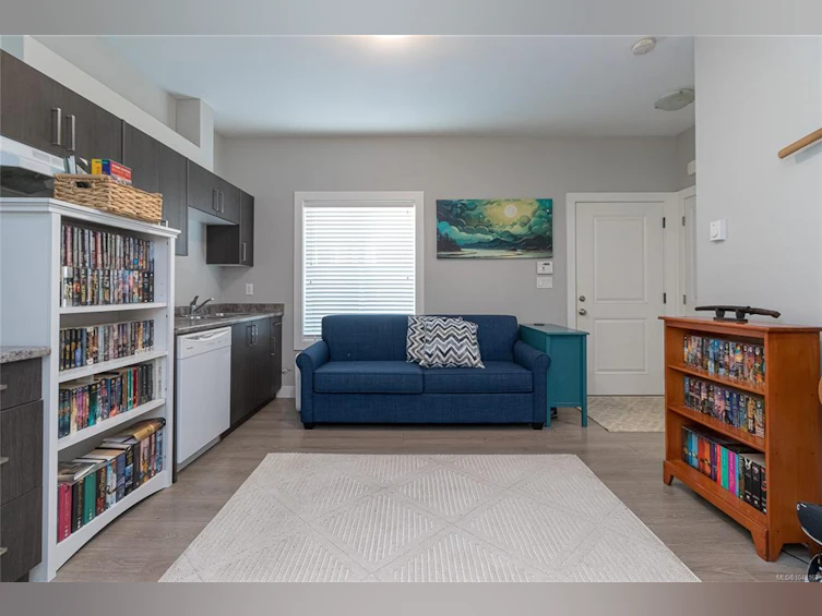 920 Snowdrop Avenue, Saanich, BC, V8Z 2N4 - 31