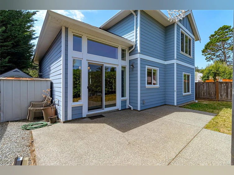 920 Snowdrop Avenue, Saanich, BC, V8Z 2N4 - 38