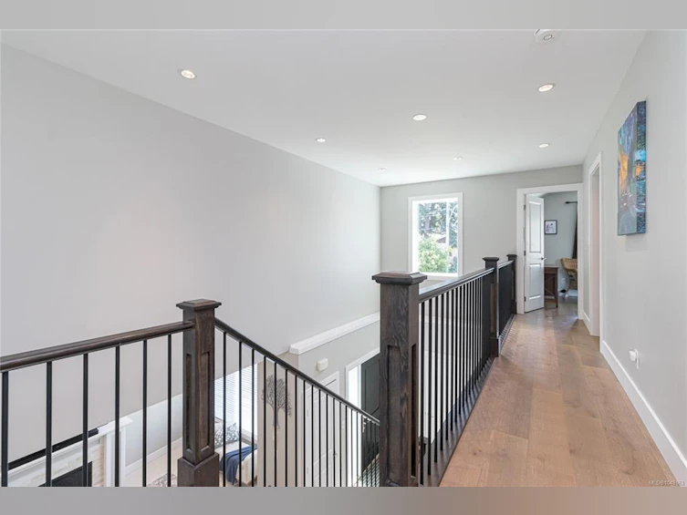 920 Snowdrop Avenue, Saanich, BC, V8Z 2N4 - 35