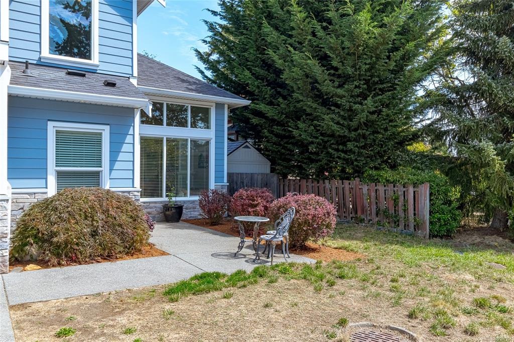 920 Snowdrop Avenue, Saanich, BC, V8Z 2N4 - 36