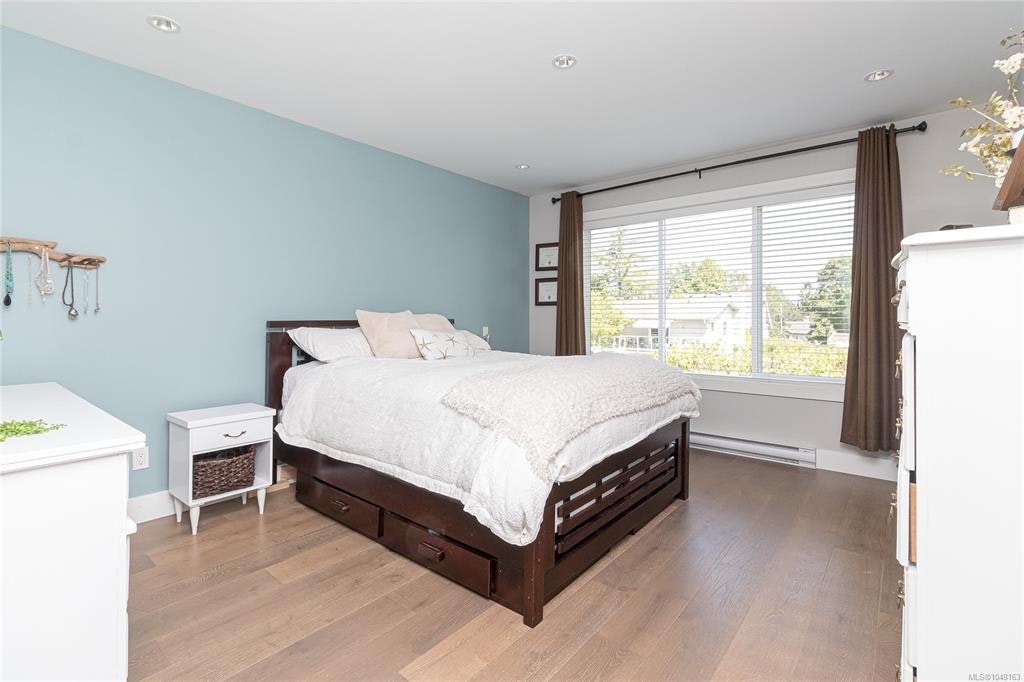 920 Snowdrop Avenue, Saanich, BC, V8Z 2N4 - 15