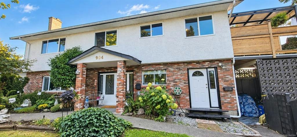 904 Rankin Road, Esquimalt, BC, V9A 6V6