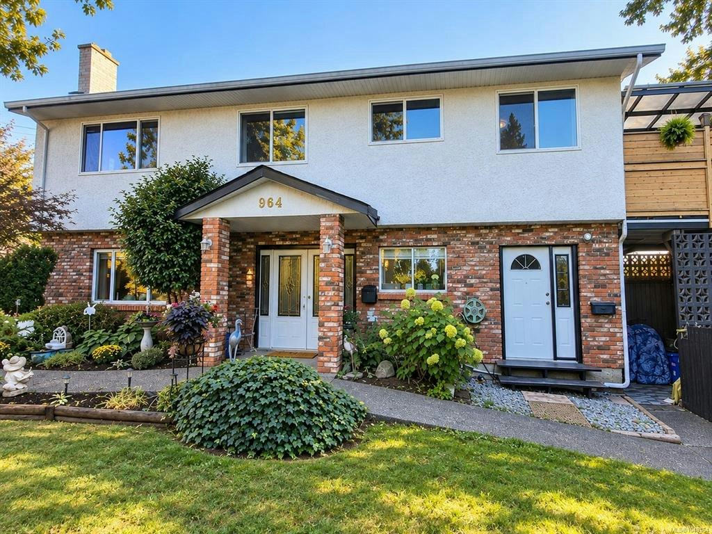 904 Rankin Road, Esquimalt, BC, V9A 6V6
