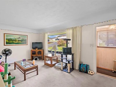 625 Broadway Street - 4