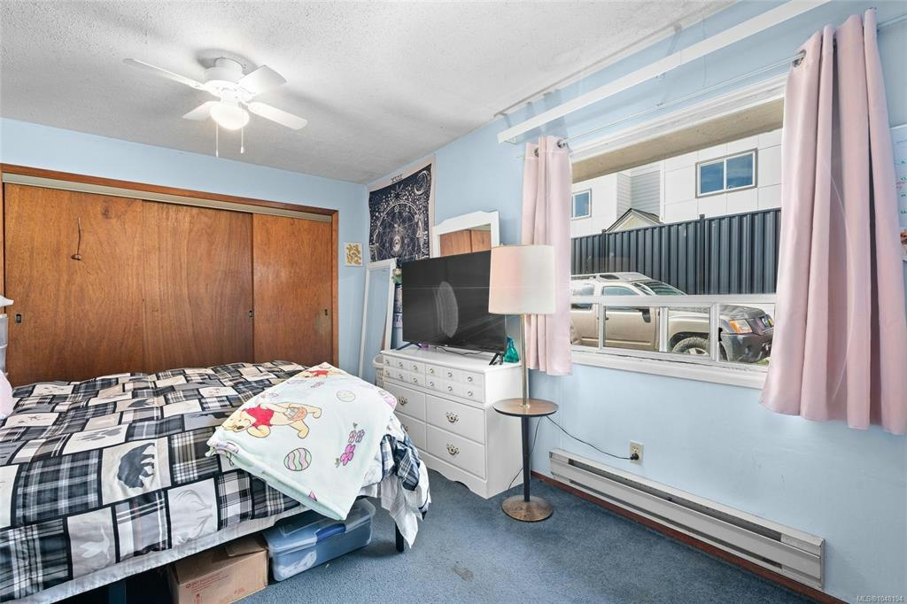 625 Broadway Street, Saanich, BC, V8Z 2G5 - 23