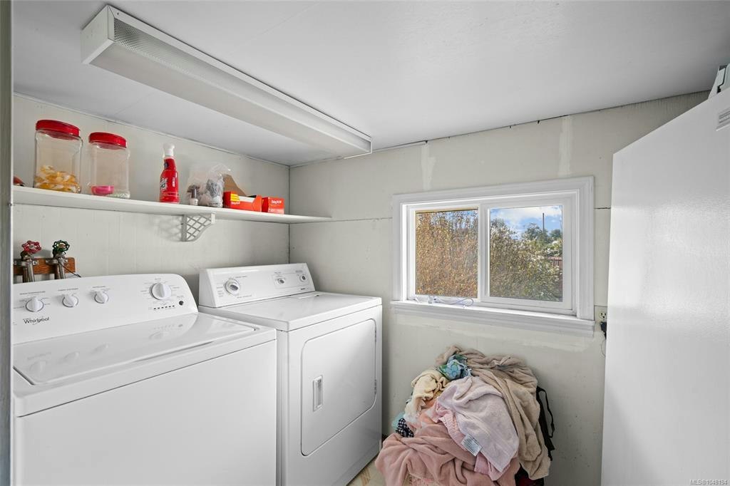 625 Broadway Street, Saanich, BC, V8Z 2G5 - 29