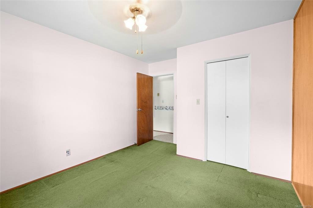 625 Broadway Street, Saanich, BC, V8Z 2G5 - 18