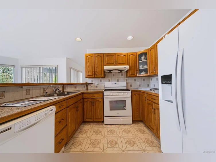 846 Wright Road, Parksville, BC, V9P 1Z9 - 6