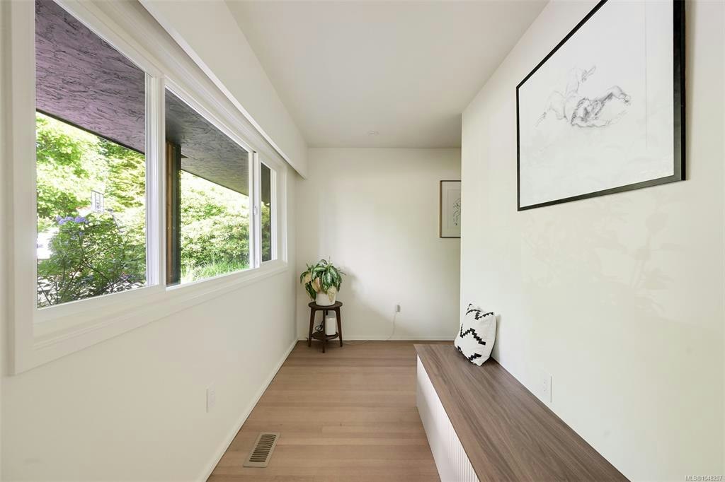 3055 Beach Drive, Oak Bay, BC, V8R 6L5 - 48