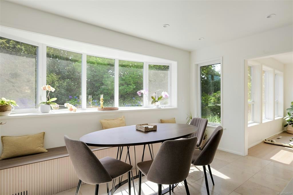 3055 Beach Drive, Oak Bay, BC, V8R 6L5 - 26