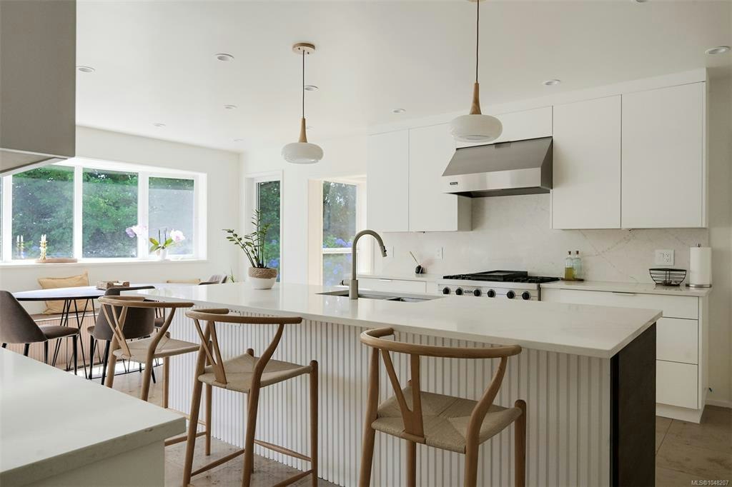 3055 Beach Drive, Oak Bay, BC, V8R 6L5 - 29