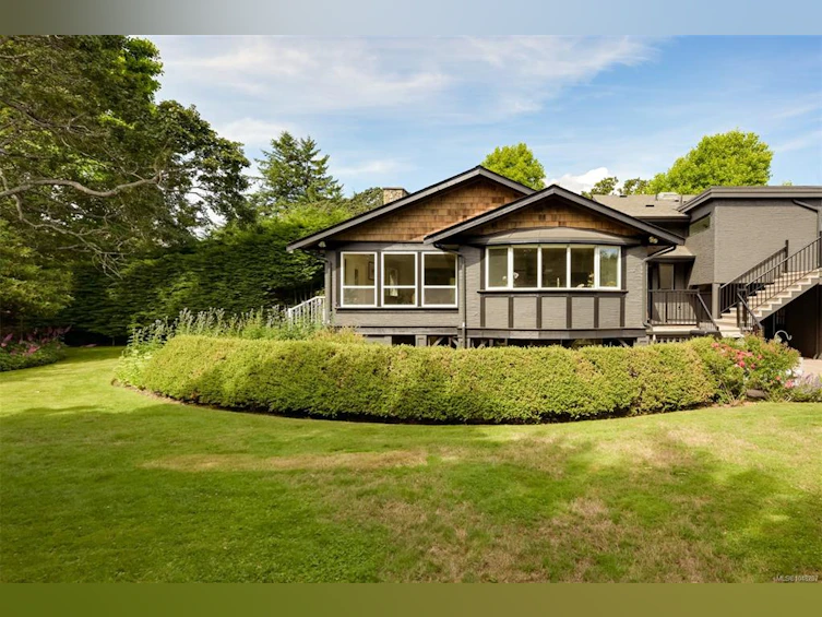 3055 Beach Drive, Oak Bay, BC, V8R 6L5 - 67