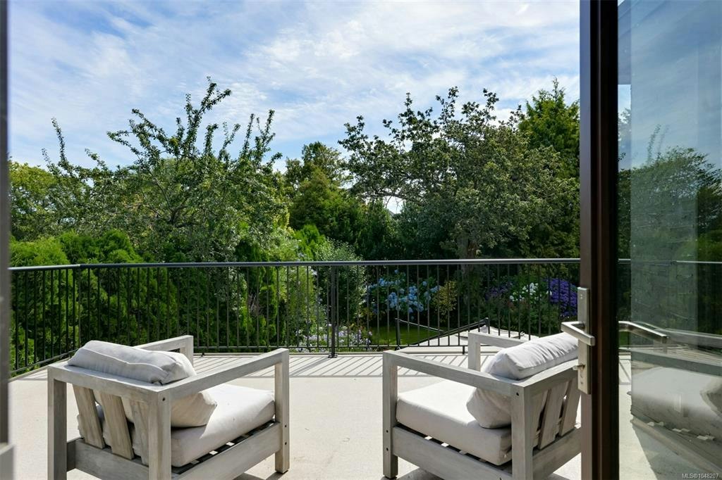 3055 Beach Drive, Oak Bay, BC, V8R 6L5 - 55