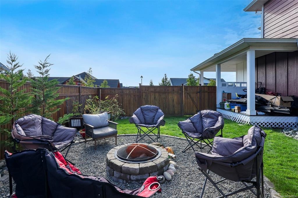 2736 Twinberry Street, Campbell River, BC, V9H 0E3 - 36