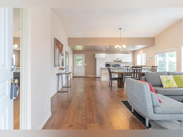 3043 Raymur Place, Qualicum Beach, BC, V9K 2N9 - 16