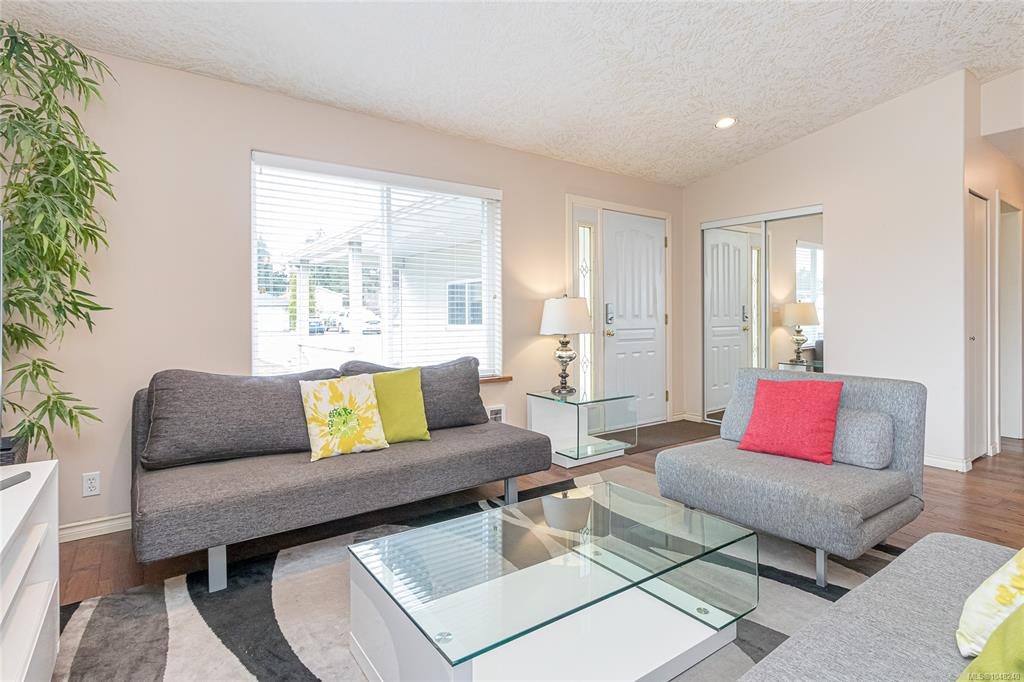 3043 Raymur Place, Qualicum Beach, BC, V9K 2N9 - 17