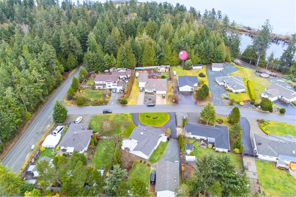 3043 Raymur Place, Qualicum Beach, BC, V9K 2N9 - 12
