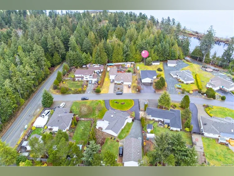 3043 Raymur Place, Qualicum Beach, BC, V9K 2N9 - 12