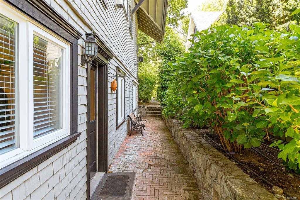 875 Richmond Avenue, Victoria, BC, V8S 3Z2 - 59