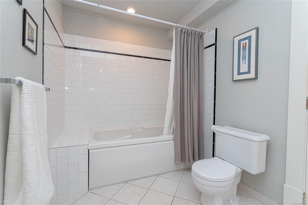 875 Richmond Avenue, Victoria, BC, V8S 3Z2 - 43