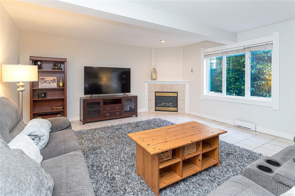 875 Richmond Avenue, Victoria, BC, V8S 3Z2 - 38