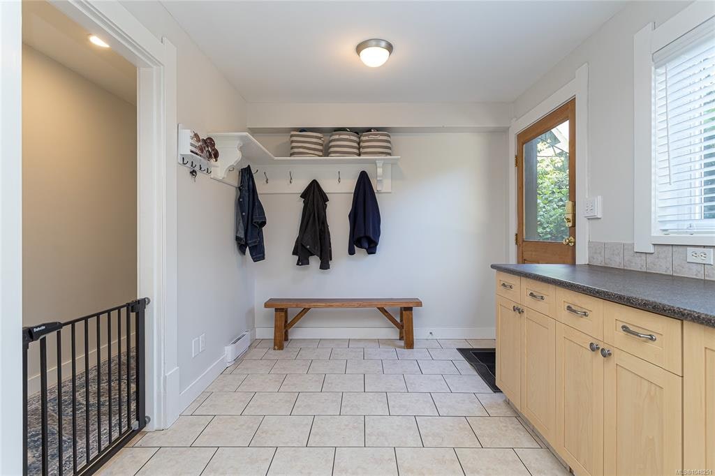 875 Richmond Avenue, Victoria, BC, V8S 3Z2 - 46