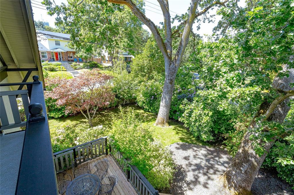 875 Richmond Avenue, Victoria, BC, V8S 3Z2 - 47