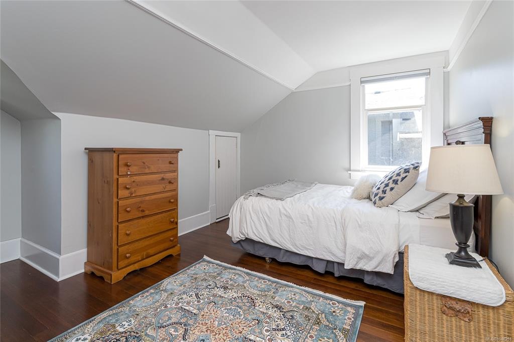 875 Richmond Avenue, Victoria, BC, V8S 3Z2 - 33