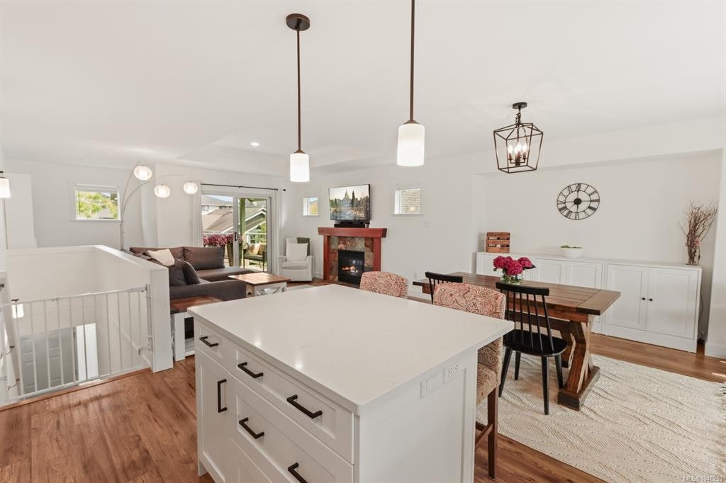 595 Sarum Rise Way, Nanaimo, BC, V9R 7E5 - 6