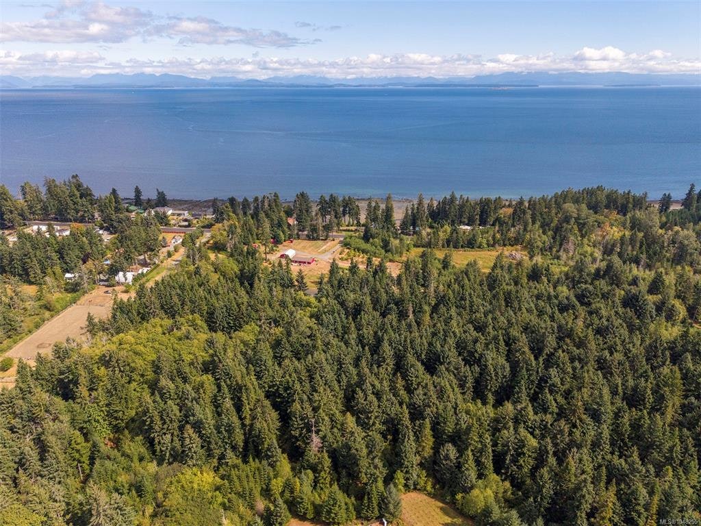 4114 S Island Highway - 5