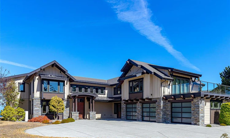 5031 Hinrich View