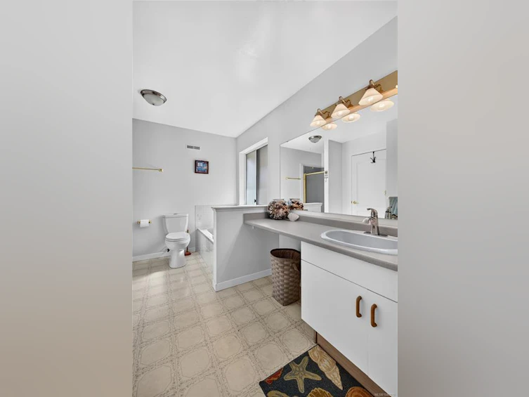 3568 S Arbutus Drive, Cobble Hill, BC, V0R 1L1 - 33