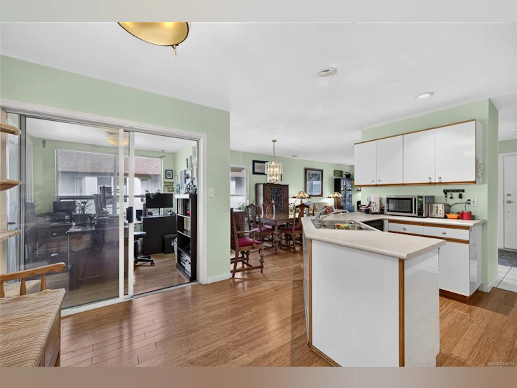 3568 S Arbutus Drive, Cobble Hill, BC, V0R 1L1 - 16