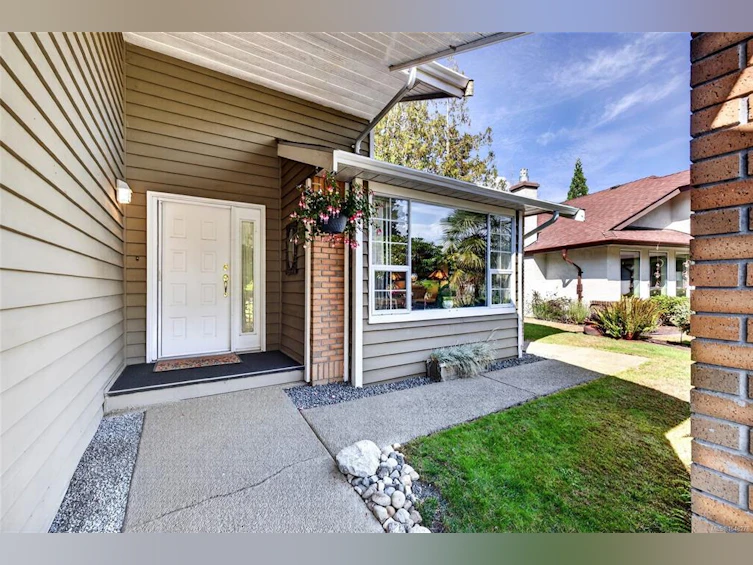 3568 S Arbutus Drive, Cobble Hill, BC, V0R 1L1 - 6