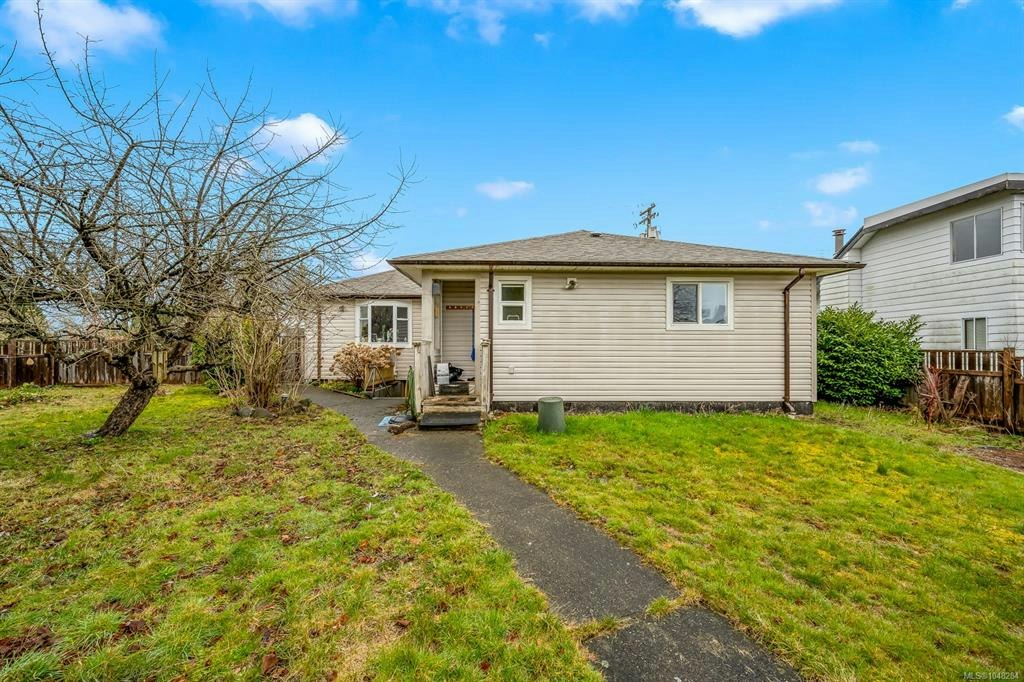 719 8th Street, Courtenay, BC, V9N 1N6 - 24