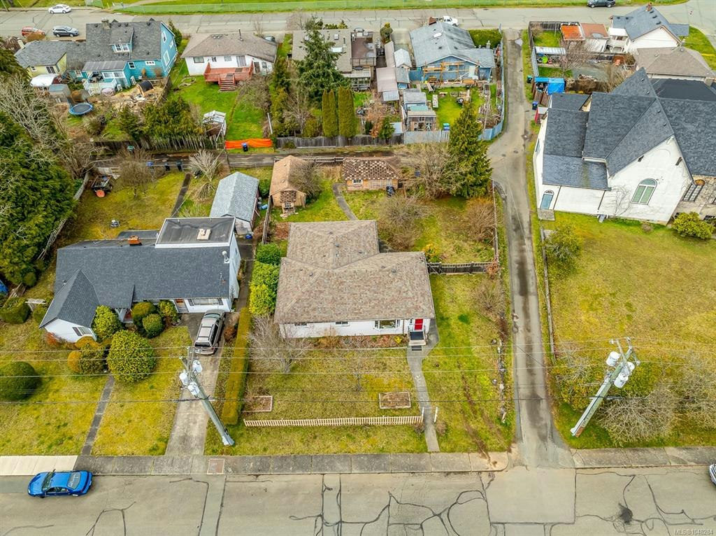 719 8th Street, Courtenay, BC, V9N 1N6 - 27