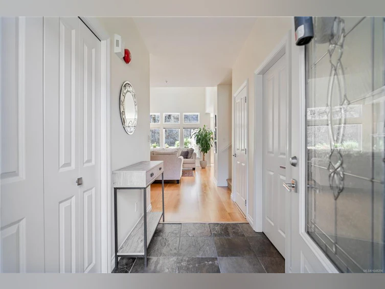 122-945 Bear Mountain Pkwy, Langford, BC, V9B 6T1 - 5