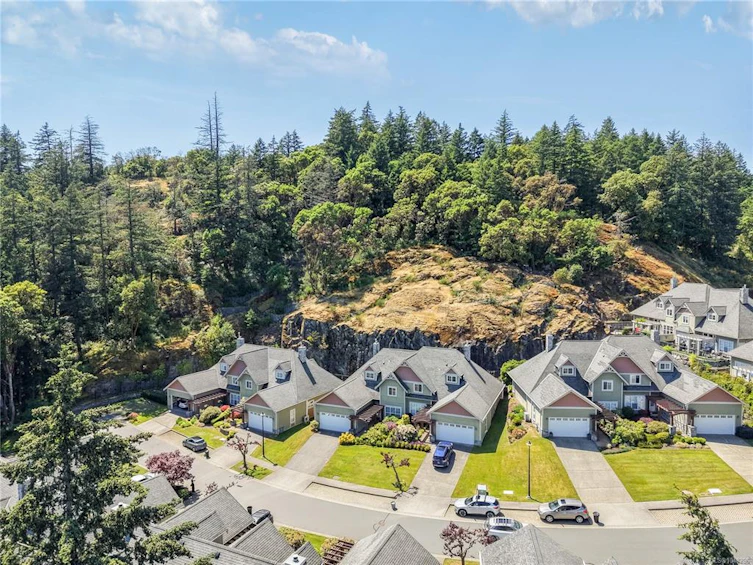 122-945 Bear Mountain Pkwy, Langford, BC, V9B 6T1 - 34