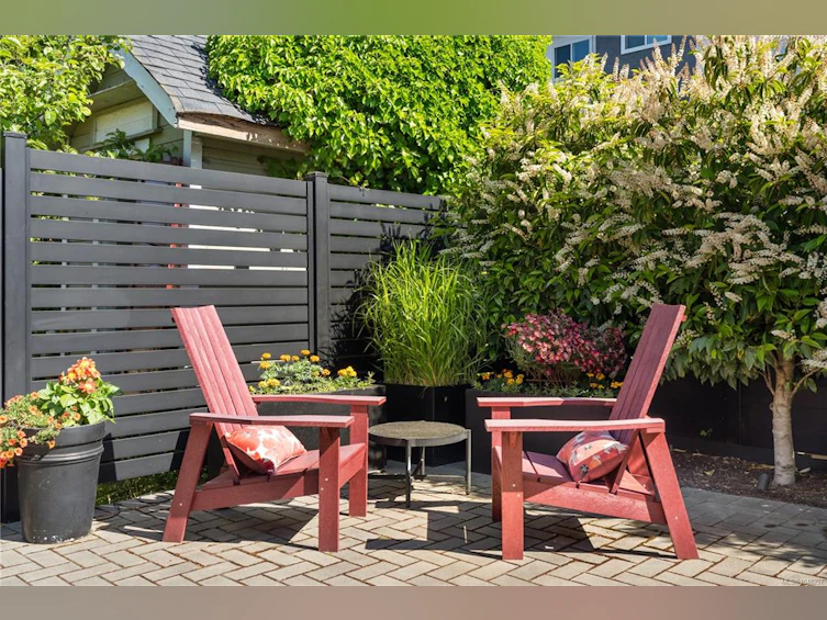 430 Luxton Avenue, Victoria, BC, V8V 1C9 - 8