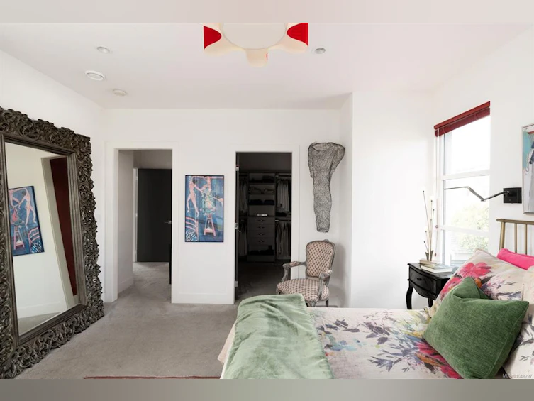 430 Luxton Avenue, Victoria, BC, V8V 1C9 - 28