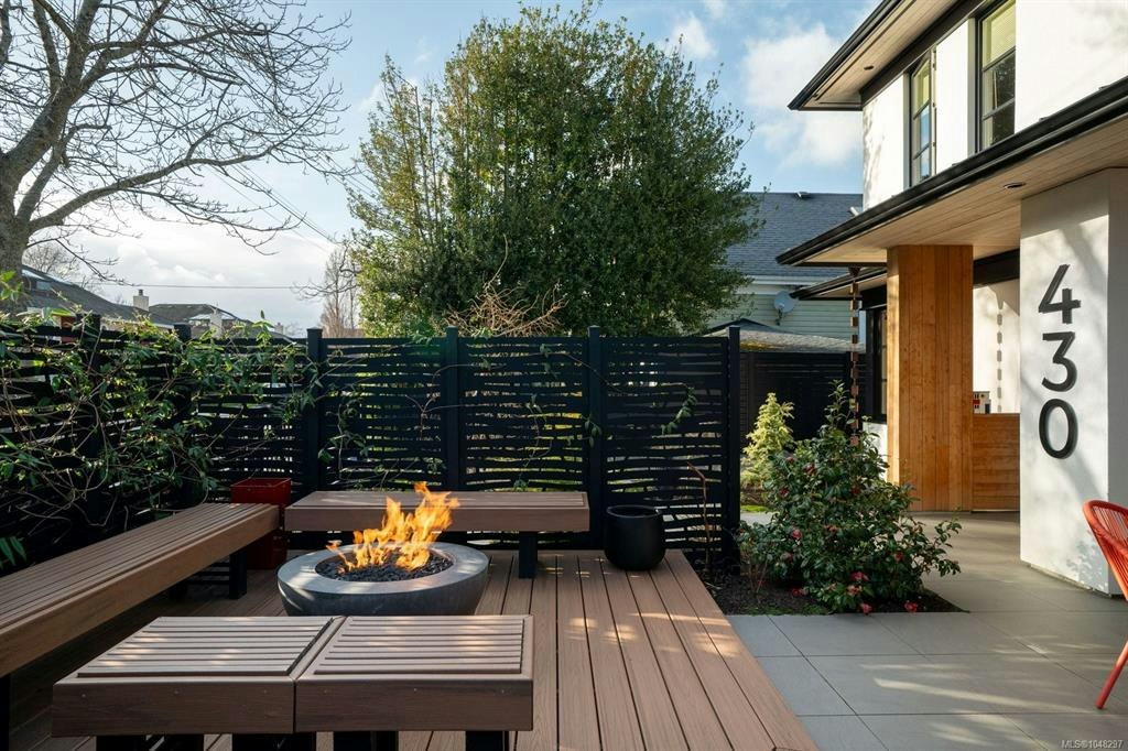 430 Luxton Avenue, Victoria, BC, V8V 1C9 - 56