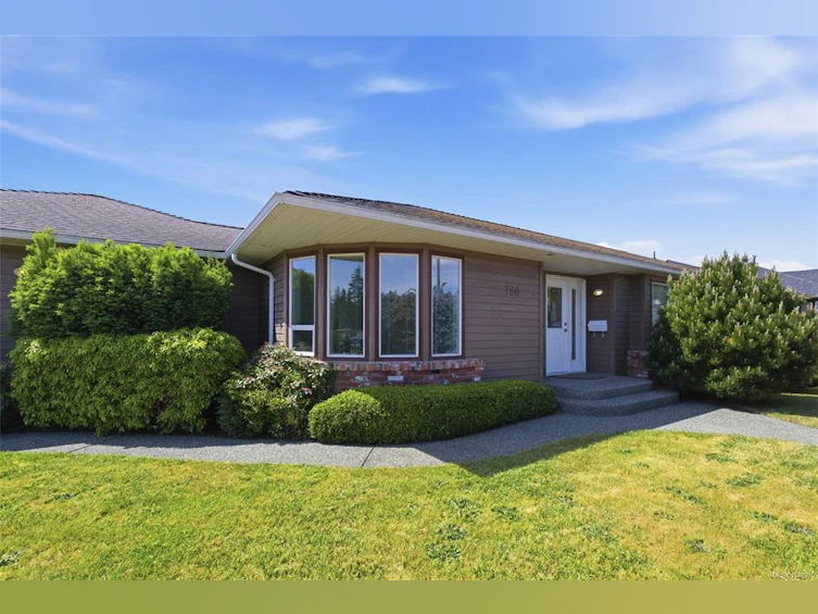 788 Stanhope Road, Parksville, BC, V9P 1B5