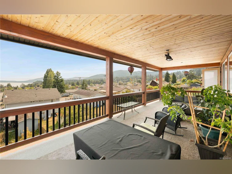 8105 Arthur Street, Crofton, BC, V0R 1R0 - 10