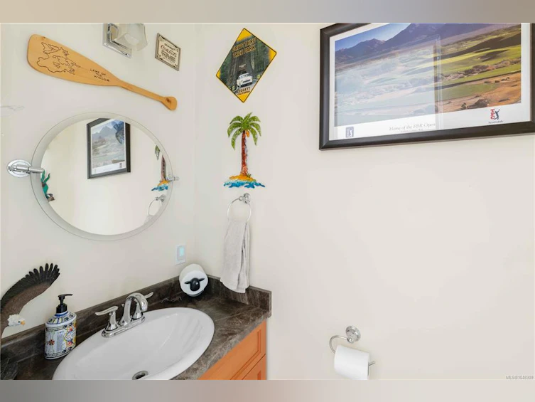 8105 Arthur Street, Crofton, BC, V0R 1R0 - 30